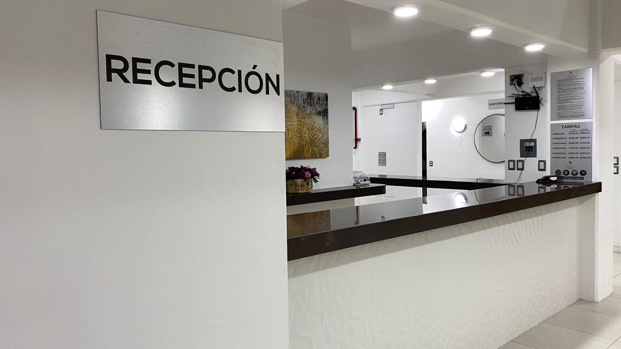 Hotel Santa Fe Tuxtla Gutiérrez Buitenkant foto