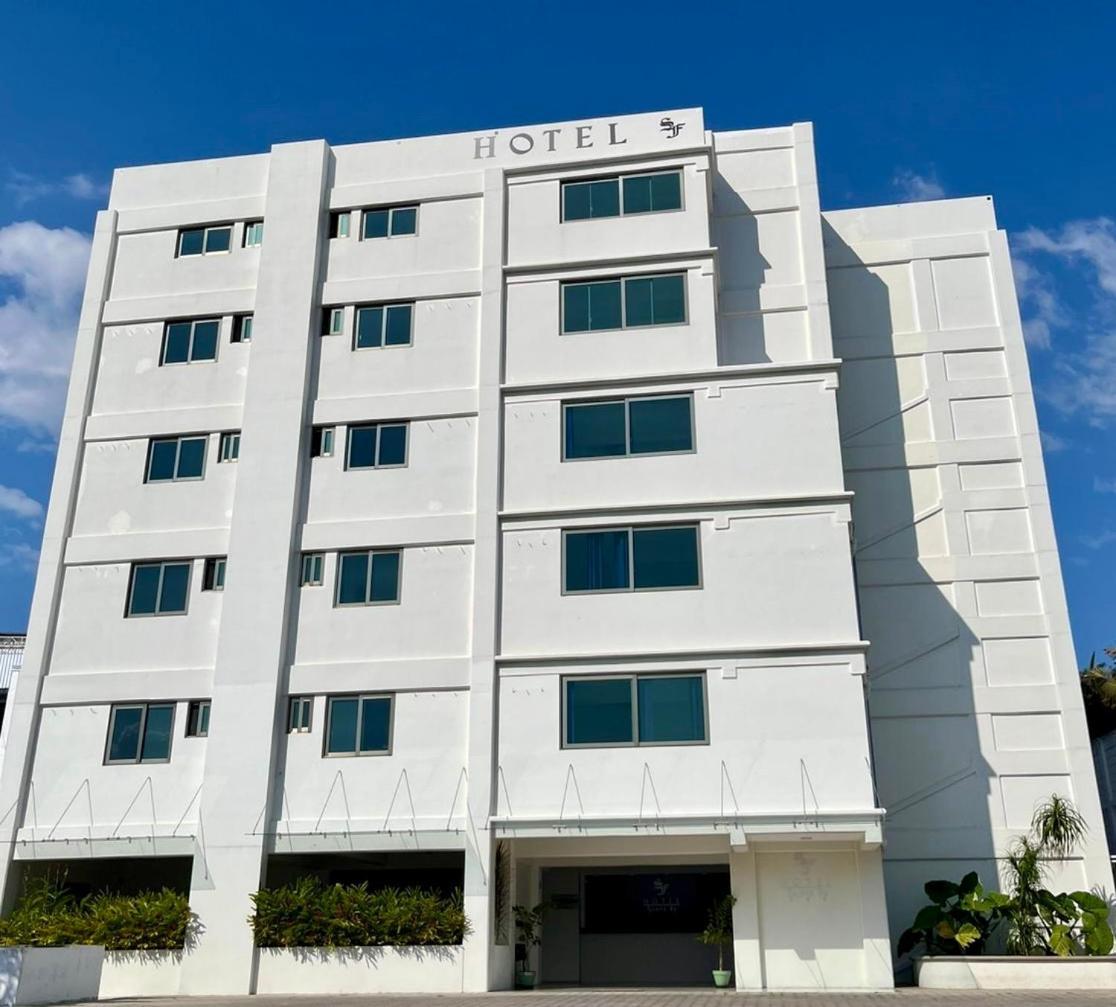 Hotel Santa Fe Tuxtla Gutiérrez Buitenkant foto
